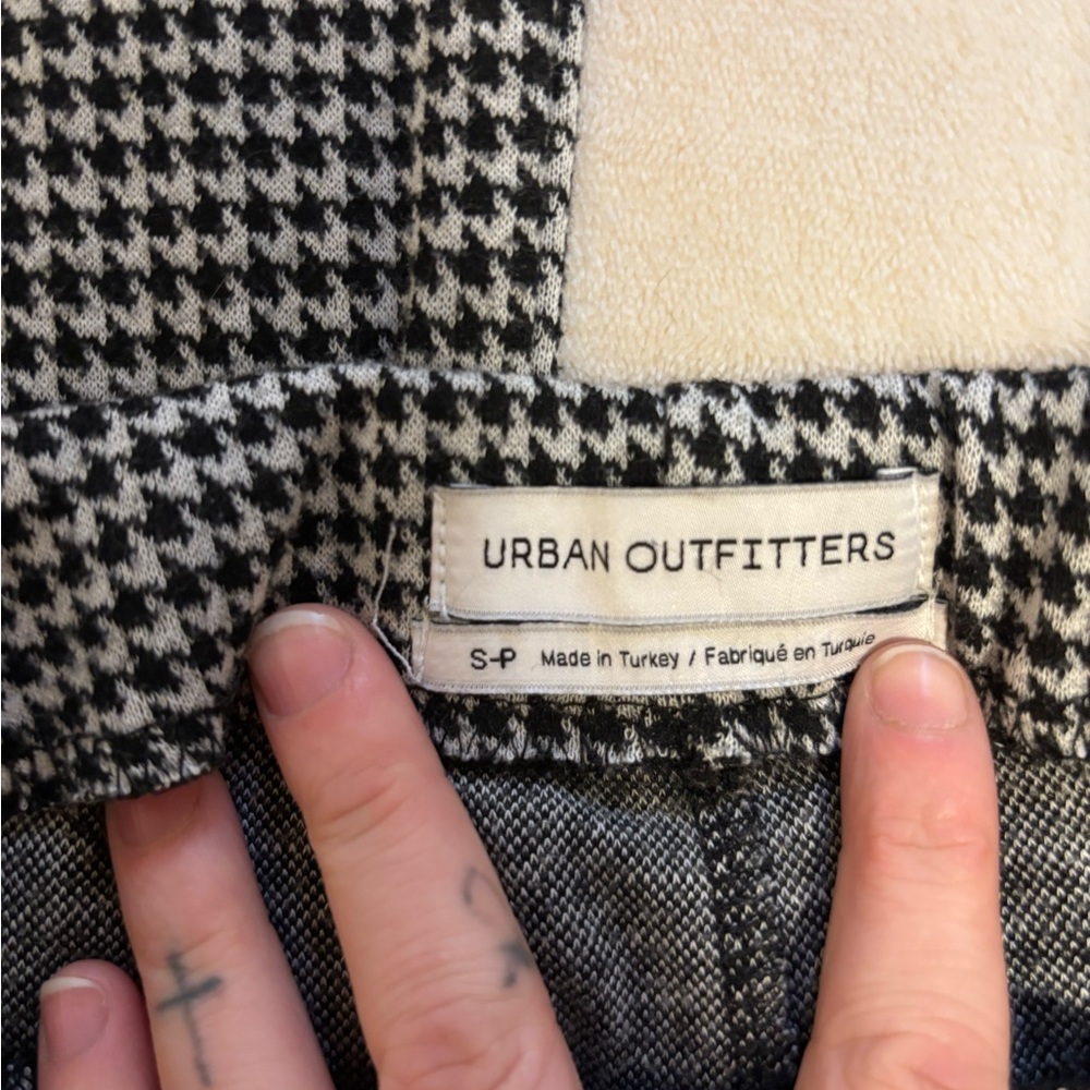 Urban Outfitters Black and White Houndstooth Flare Pants - Picture 2 of 3